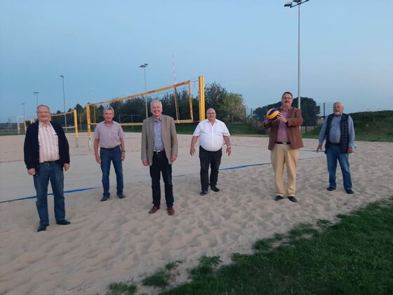 Treffen der SPD am Sportzentrum in Rodheim